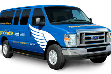 New York Arrival Skip-the-Line Shuttle Transfer: Airport to Hotel