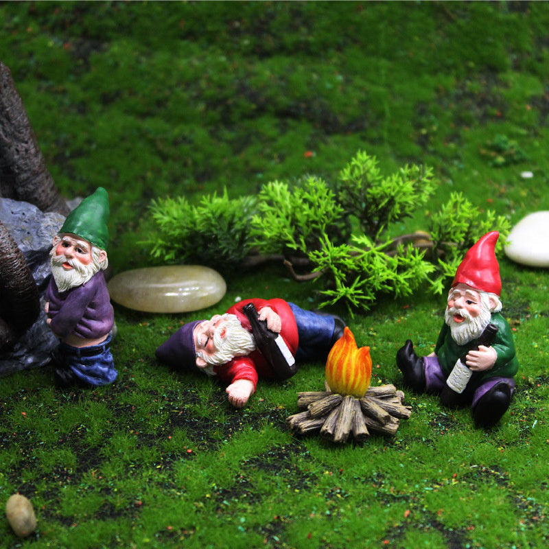 4 Pieces of Fairy Tale Garden Drunk Dwarf Miniature Ornaments Torch Dwarf Resin Micro-view Mini Decoration Design