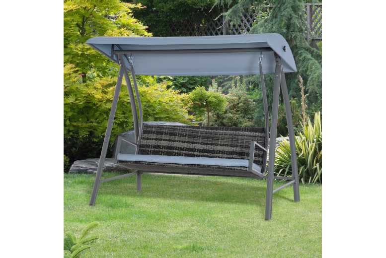 Outsunny Garden Rattan Swing Chair