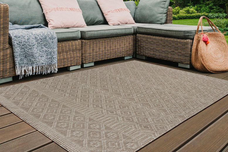 Indoor & Outdoor Reversible Rug