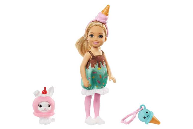 Barbie Club Chelsea Doll and Playset