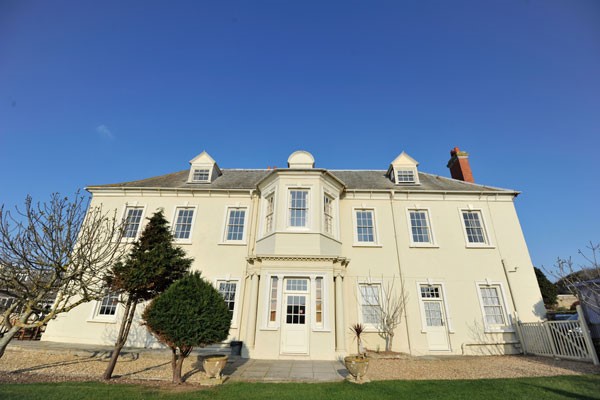 Wake up and Pamper for One with 25 Minute Treatment at Moonfleet Manor