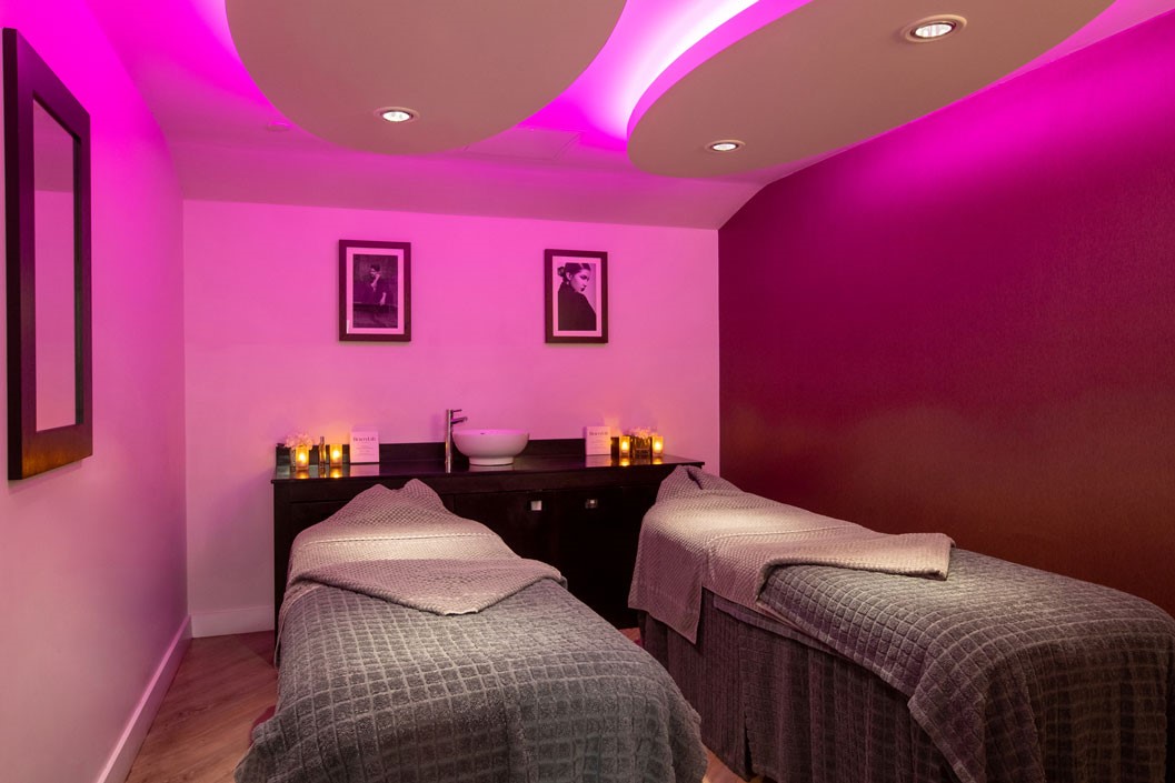 Bannatyne Mum to Be Spa Day for One with 85 Minute Treatment