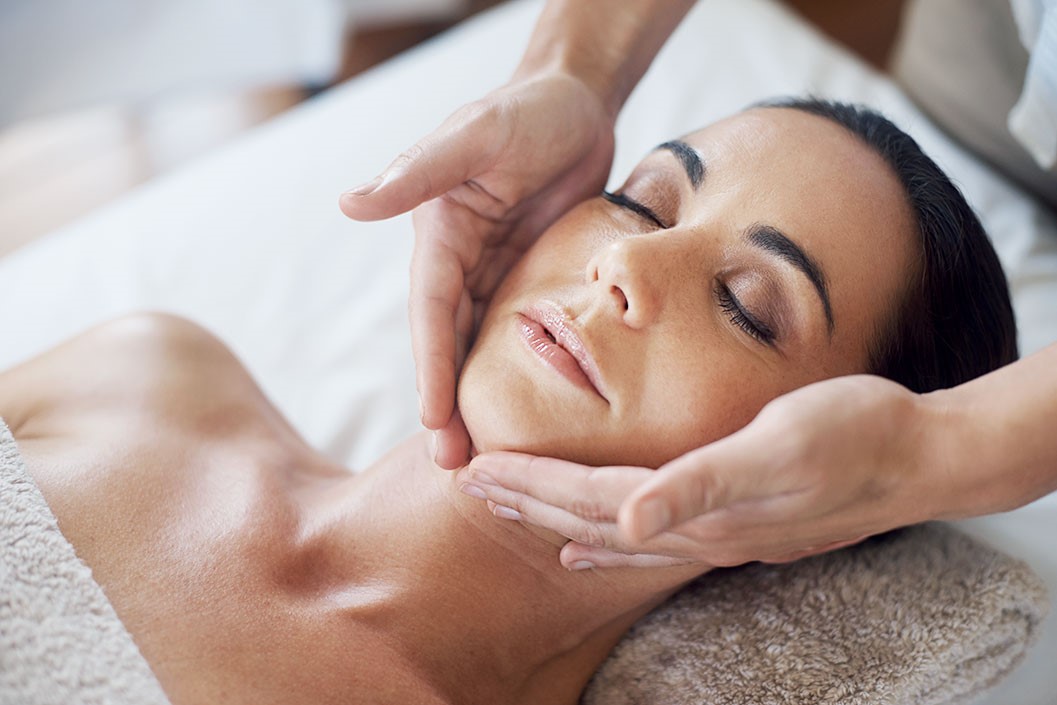 Champneys City Spa 50 Minute Facial for One