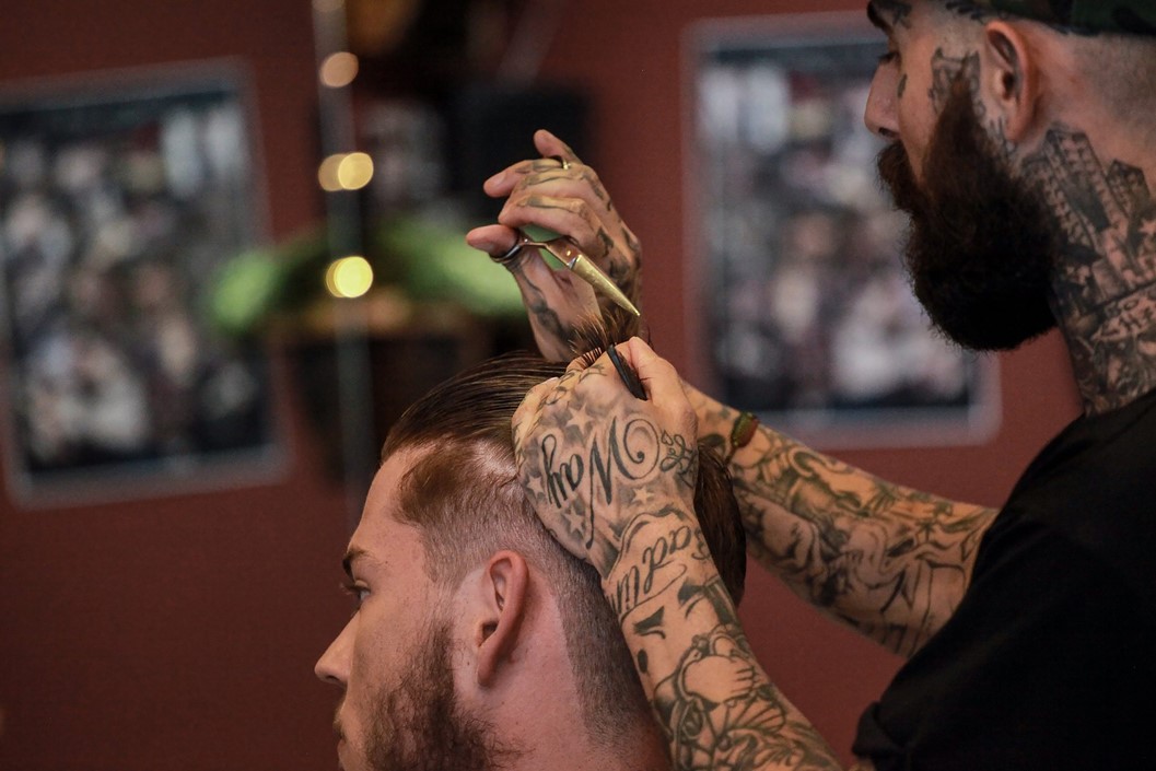 Men’s Wash, Haircut and Cut Throat Razor Wet Shave for One at Headcase Barbers