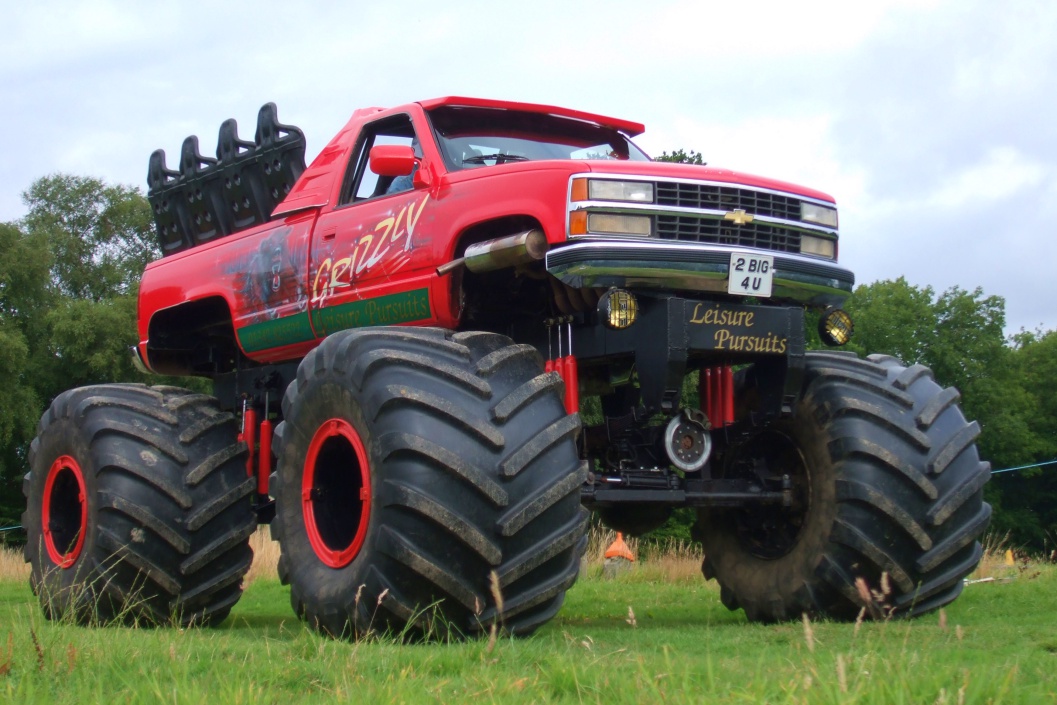 The Big One – Monster Truck Driving Experience