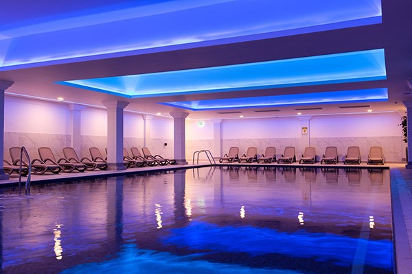 Evening Spa Experience with Fizz for Two at Greenwoods Hotel and Spa
