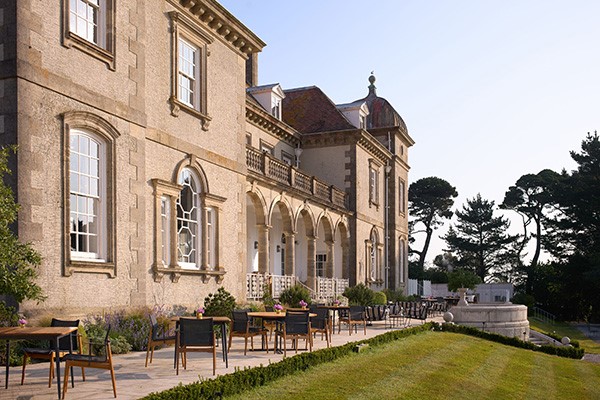 Wake Up and Pamper for Two at Fowey Hall – Weekdays