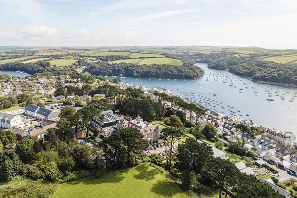 Afternoon Indulgence for One at Fowey Hall – Weekdays