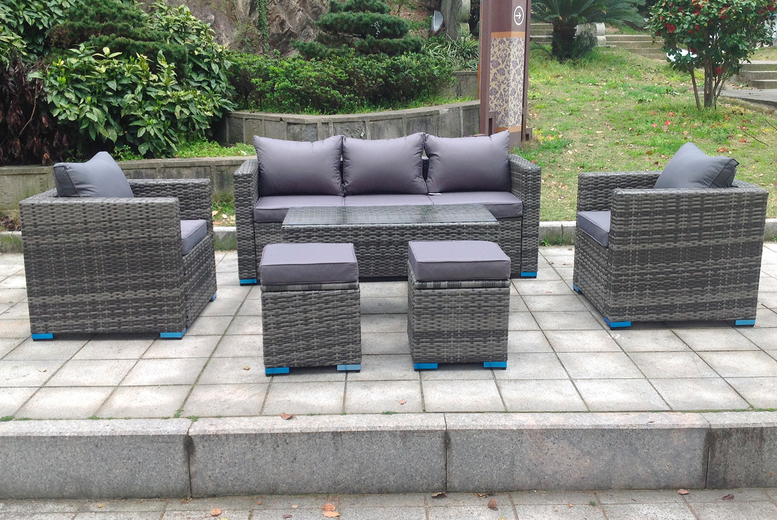7-Seater Rattan Garden Furniture Set