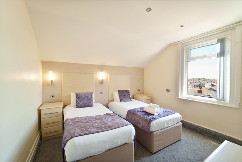 Enjoy a Relaxing Blackpool Escape with Dinner, Bed, Breakfast & Late Checkout | Wowcher