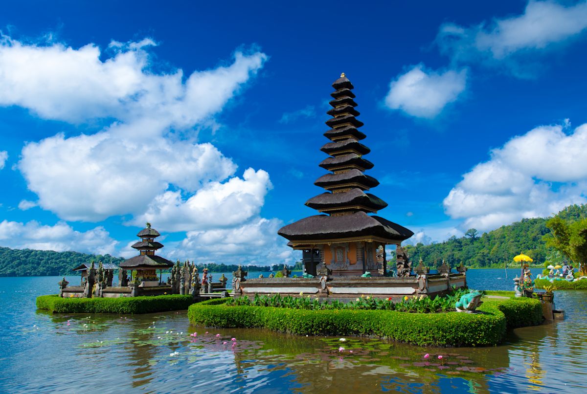 Edinburgh – Denpasar Bali